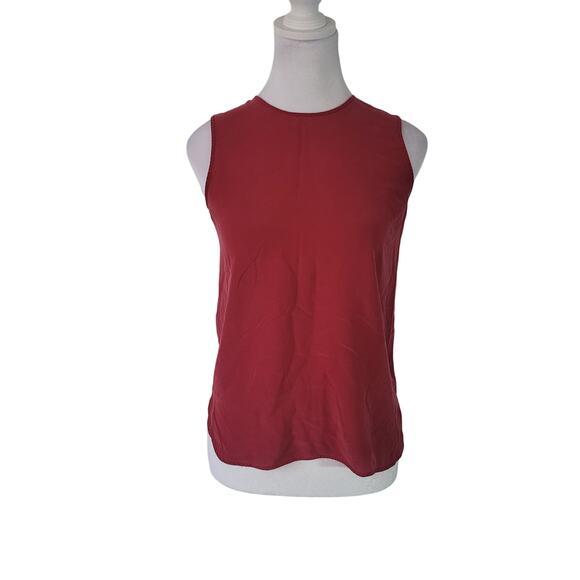 Everlane	 Size 0 100% Silk Red Tank Top Keyhole Back Lightweight Classy Minimal - Picture 1 of 8
